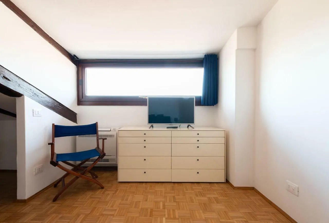 Apartment San Basilio Flat Hotel Venice
